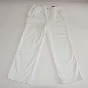 Chico's Women's Fabulously Slimming Straight Ankle Jeans NWT Size 2.5 / 14 White